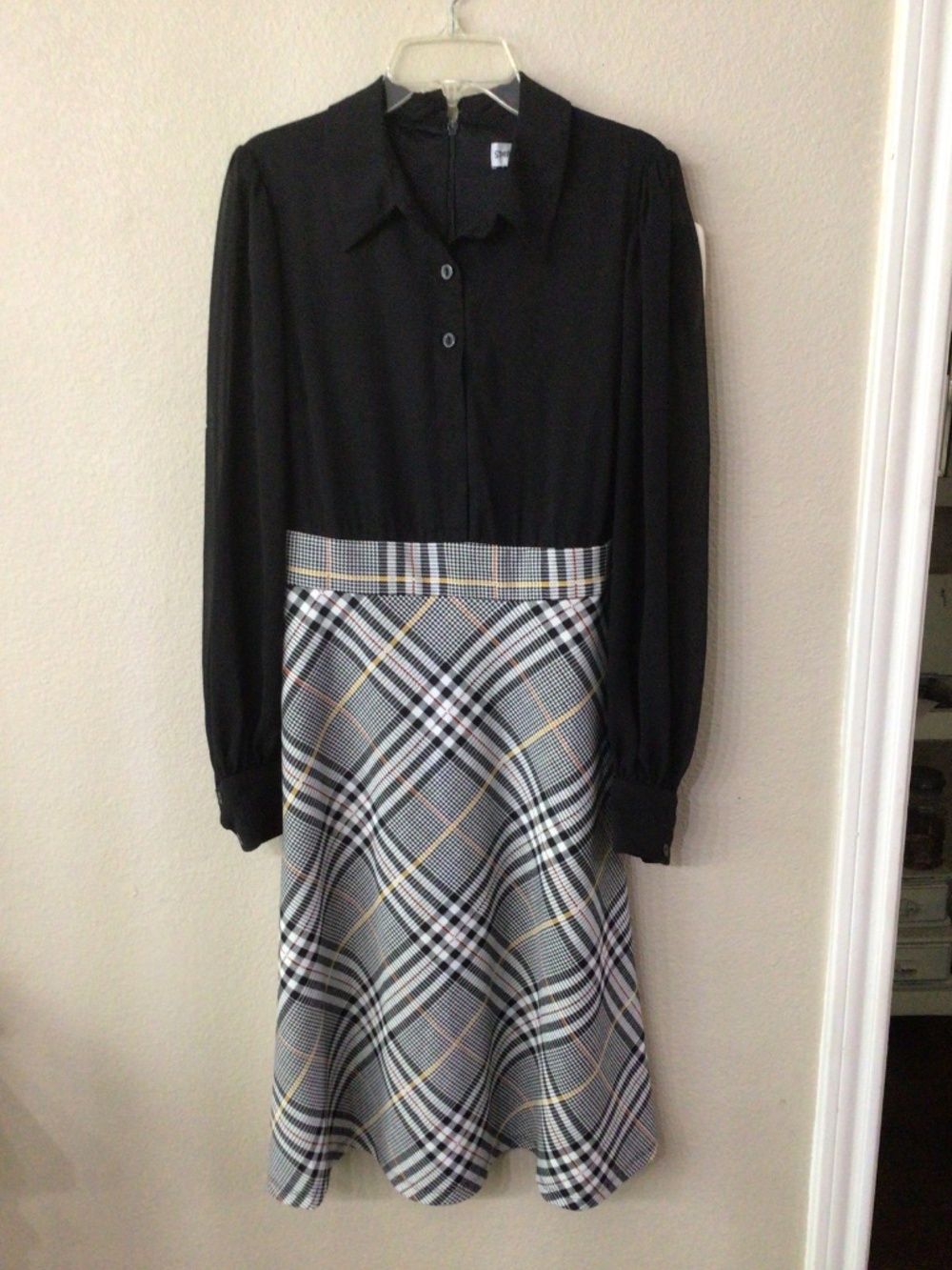 Shelby & Palmer Cute dress. Size 6. In great shape. - Picture 3 of 10